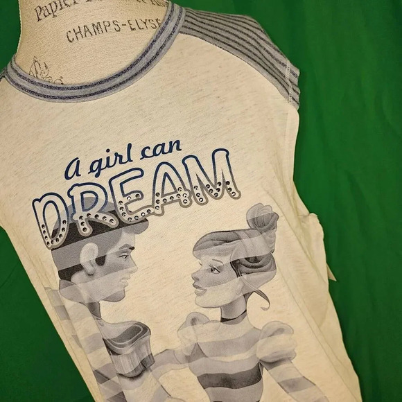 NWT Disney Parks Boutique Cinderella Sleeveless Shirt‎ Top XL - Picture 3 of 5